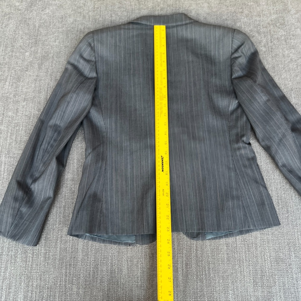 Brooks Brothers 2-Piece Blazer & Skirt Suit Set Womens 2 Gray Pinstripe Pleated - Picture 4 of 16